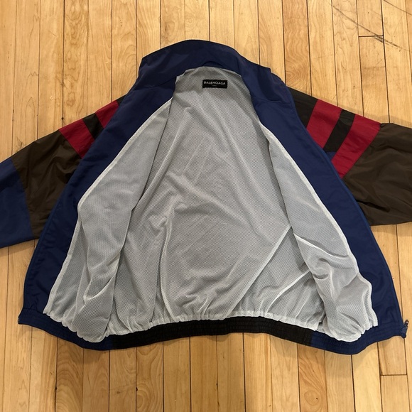 Balenciaga Windbreaker - Picture 4 of 7